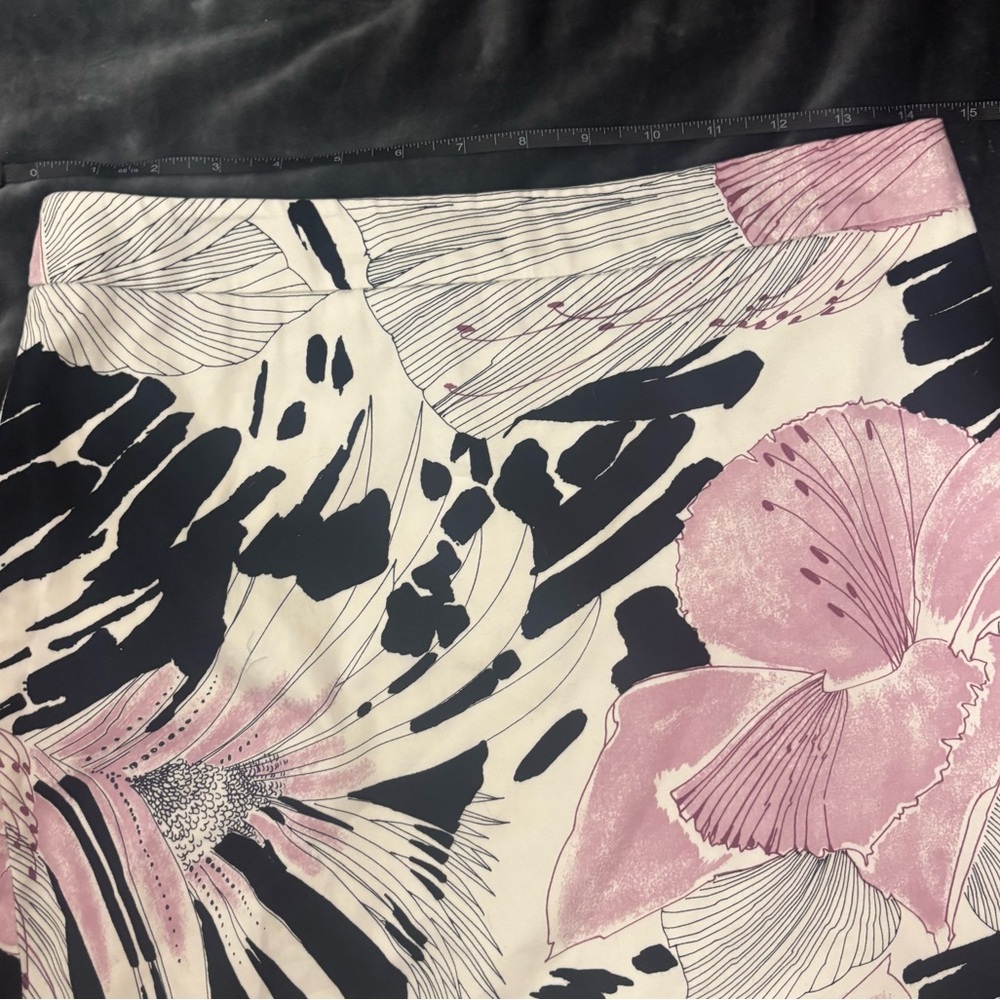 Elie Tahari Floral Pencil Skirt - Picture 9 of 13